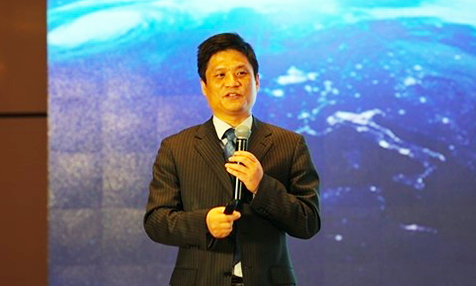 杨冰之：数据驱动行业融合升维
