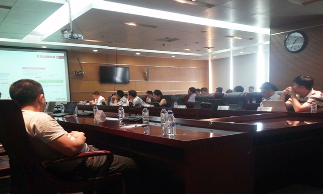 北京玉祥集团互联信息顾问有限公司长春办事处副主任董颖受邀出席2016年吉林省政务云项目探讨会，并以“互联网+政务发展探索”为题进行演讲。